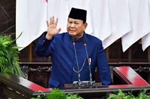 Presiden Prabowo Subianto memberikan pidato pertamanya usai dilantik sebagai Presiden Republik Indonesia periode 2024-2029, di Gedung MPR-DPD-DPR RI, Senayan, Jakarta, Minggu (20/10/2024) pagi. (Foto: Humas Setkab/Rahmat)