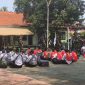 Pelajar sedang mengikuti prosesi Pendidikan Militer Ala Dedi Mulyadi di Resiman Purwakarta