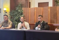Nadim Makarim dan Hotman Paris Konferensi Pers
