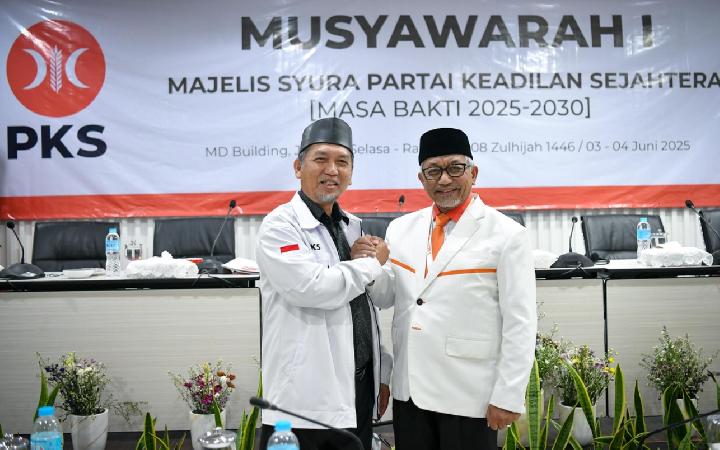 PKS (Sumber Tempo)