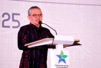 Kepala Perpusnas RI Prof. E. Aminudin Aziz, M.A., Ph.D