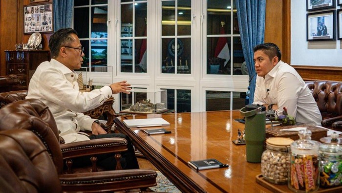 Seskab Teddy Bersama BP BUMN Dony Oskario