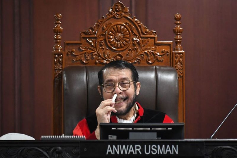 Anwar Usman, Hakim Mahkamah Konstitusi