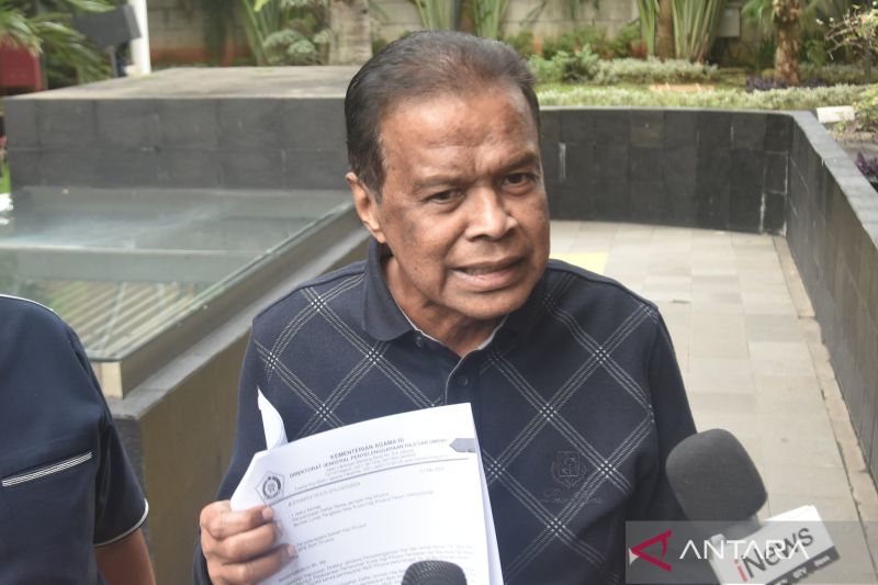 Fuad Hasan, Pemilik Maktour