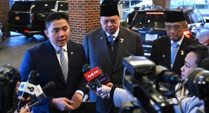 Seskab Teddy Bantah Produk AS Tanpa Sertifikat Halal (Sumber: Ipol.id)