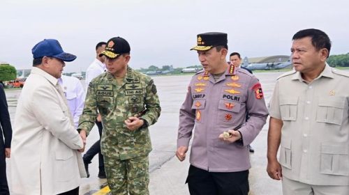 Prabowo Terbang ke AS Didampingi Bahlil-Teddy (Sumber: askaranews.com)