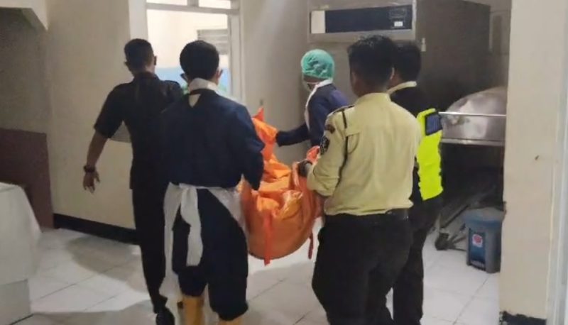 Polisi Ungkap Penyebab Tewasnya Dua Pria di Atap Masjid Brebes (Sumber: Radar Tegal)