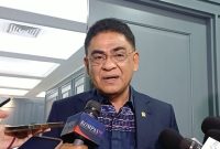 PDI P, Andreas Hugo Pareira Sebut Pemotongan Gaji Harus Dimulai dari Presiden (Sumber: Kompas.com)