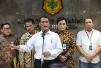 Mentan Amran Sulaiman (Sumber: Pikiran Rakyat)