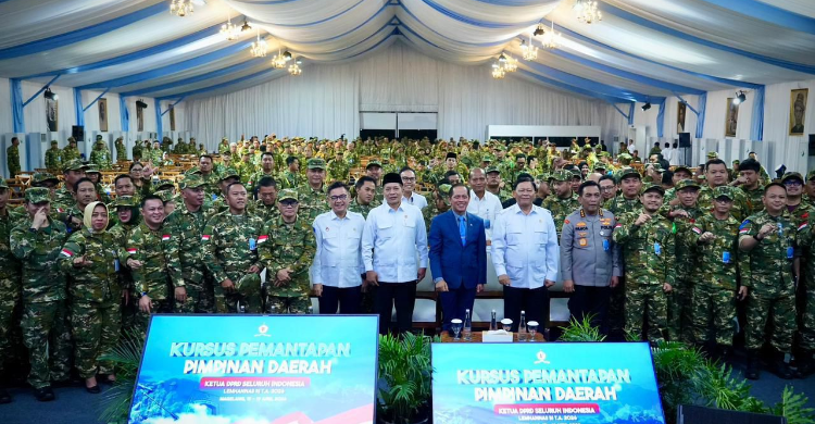 Kemenkop tegaskan kopdes-merah-putih (Sumber: Rakyat Merdeka)